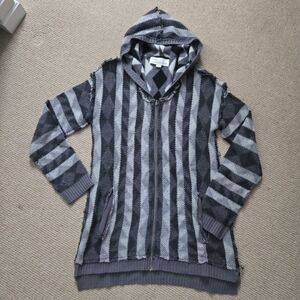 Vintage Havana Black and Gray Knit Sweater